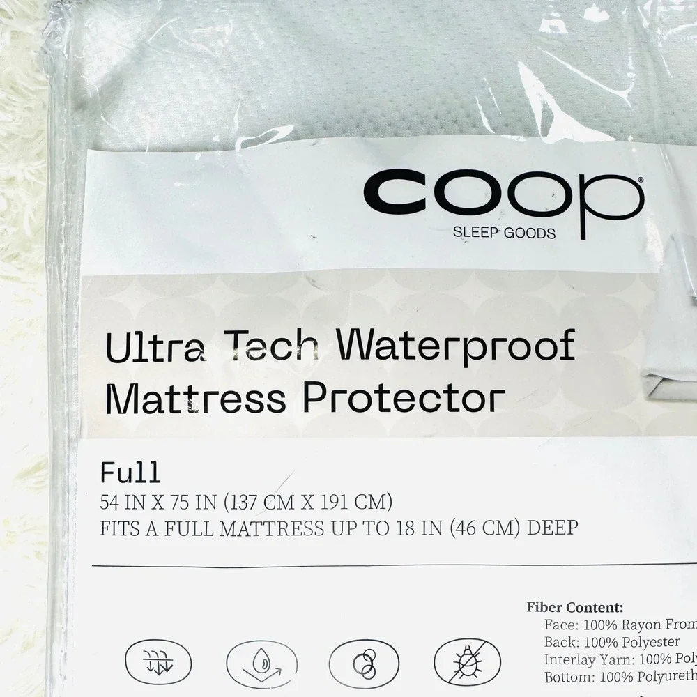 COOP‎ Sleep Goods Ultra Tech Waterproof Mattress Protector Full 54in x 75in